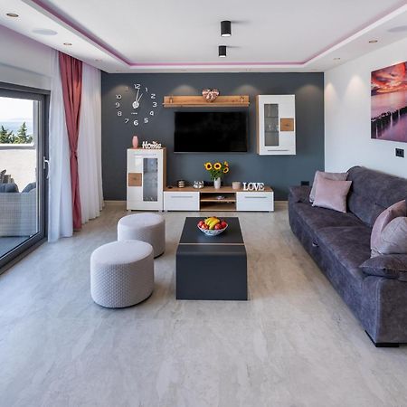 Luxury Apartment Lorena - Private Heated Pool - Jesenice  Buitenkant foto