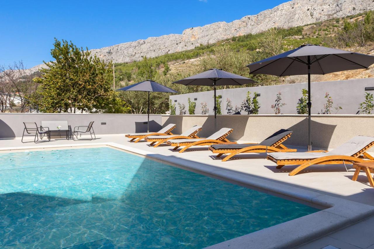 Luxury Apartment Lorena - Private Heated Pool - Jesenice  Buitenkant foto