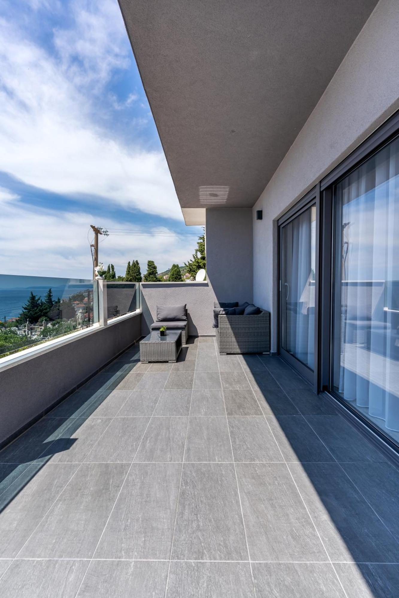 Luxury Apartment Lorena - Private Heated Pool - Jesenice  Buitenkant foto