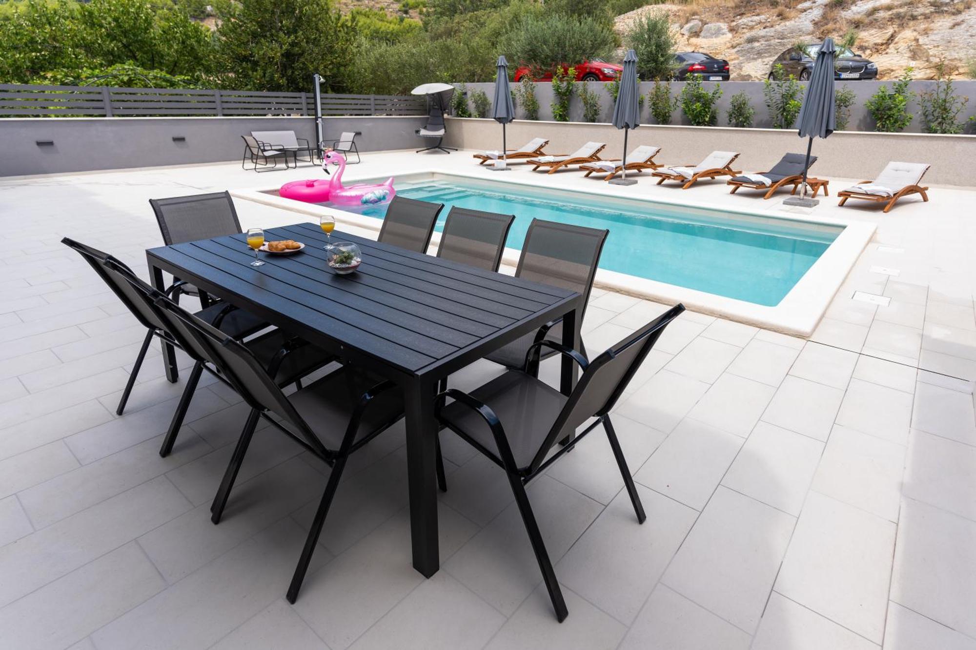 Luxury Apartment Lorena - Private Heated Pool - Jesenice  Buitenkant foto