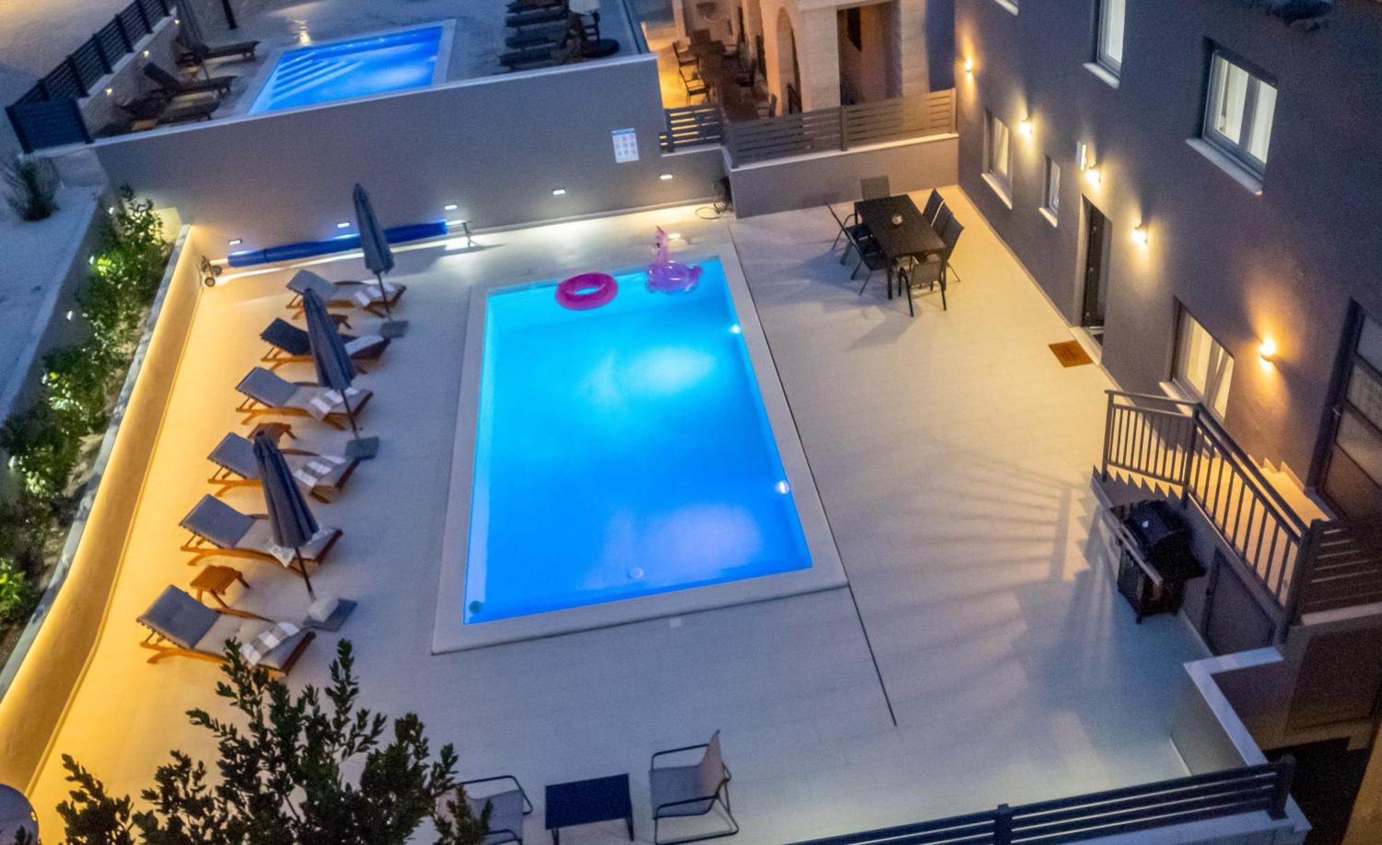 Luxury Apartment Lorena - Private Heated Pool - Jesenice  Buitenkant foto